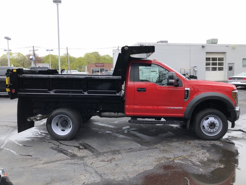 Dump Truck Rentals near Boston, MA | Rent a Ford F-550 Dump Truck